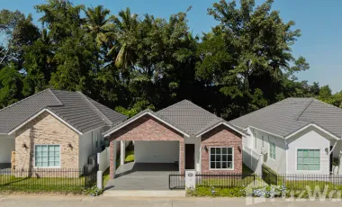 For sale 3 bedrooms house in Saraphi, Chiang Mai