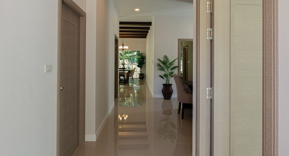 Casa en venta de 3 habitaciones en Saraphi, Chiang Mai