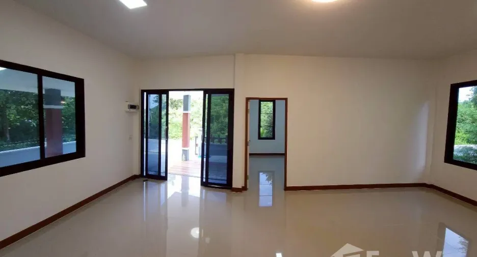 For sale 2 bedrooms house in Kham Thale So, Nakhon Ratchasima