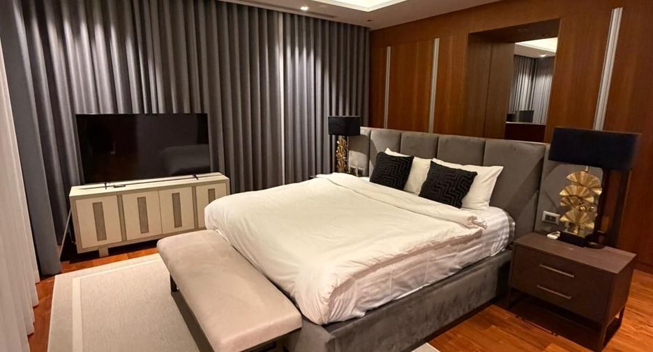 For sale 4 bedrooms villa in Thalang, Phuket
