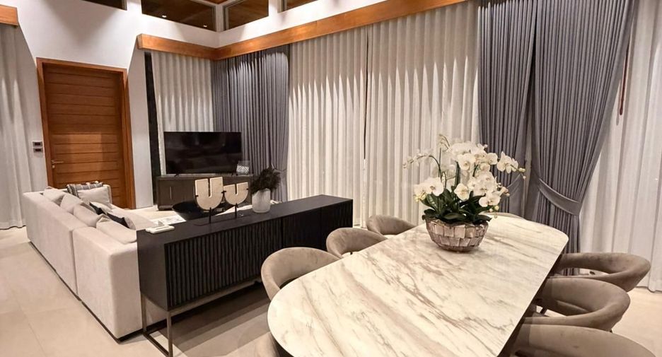 For sale 4 bedrooms villa in Thalang, Phuket