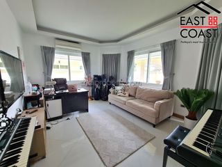 Haus zur Miete mit 5 Zimmer in Bang Lamung, Chonburi