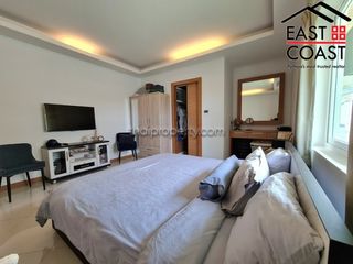 Haus zur Miete mit 5 Zimmer in Bang Lamung, Chonburi