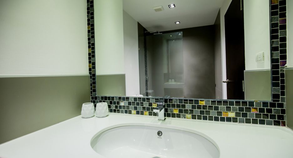 For sale 1 bed condo in Mueang Phuket, Phuket