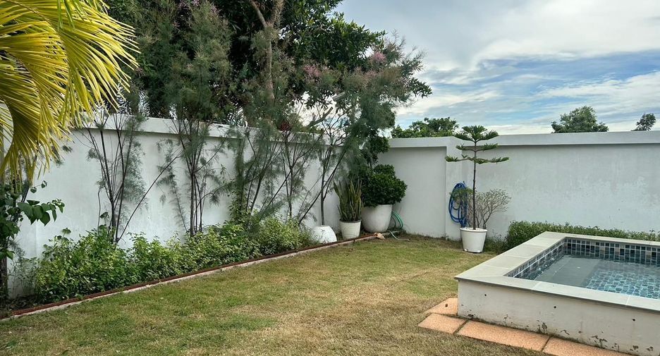 Villa zum Kauf mit 3 Zimmer in Bang Lamung, Chonburi