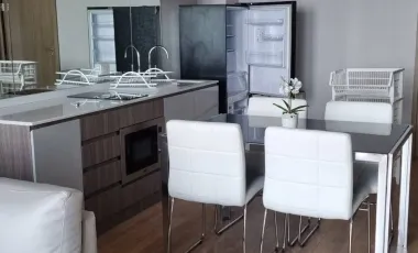 Condo en alquiler de 2 habitaciones en Pathum Wan, Bangkok