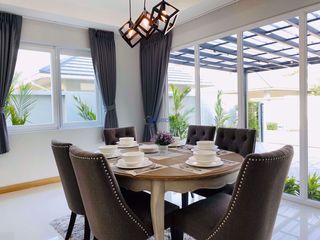 Casa en venta de 4 habitaciones en Bang Lamung, Chonburi
