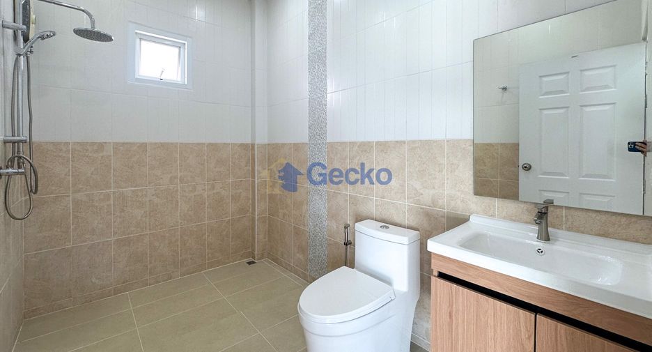 Casa en venta de 3 habitaciones en Bang Lamung, Chonburi