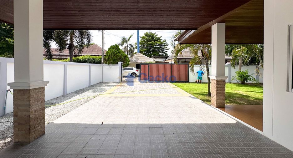 Casa en venta de 3 habitaciones en Bang Lamung, Chonburi