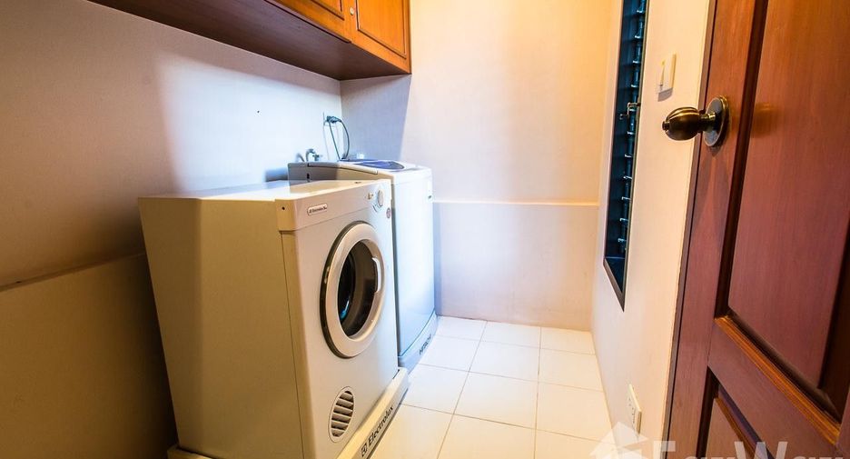 For sale 1 bed villa in Mueang Phuket, Phuket