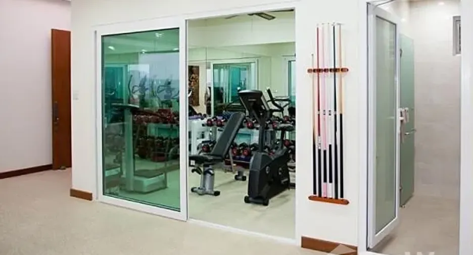 Villa en venta y en alquiler de 5 habitaciones en Thalang, Phuket