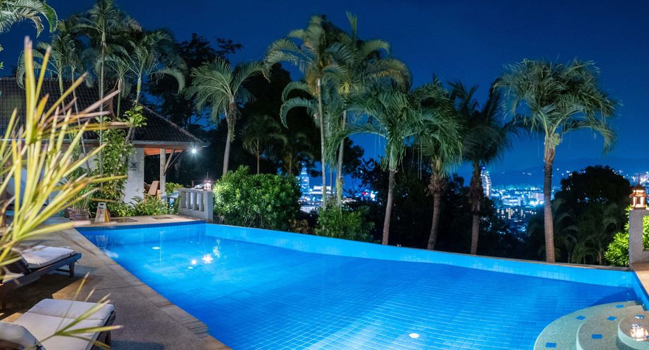 For sale and for rent 4 bedrooms villa in Kathu, Phuket