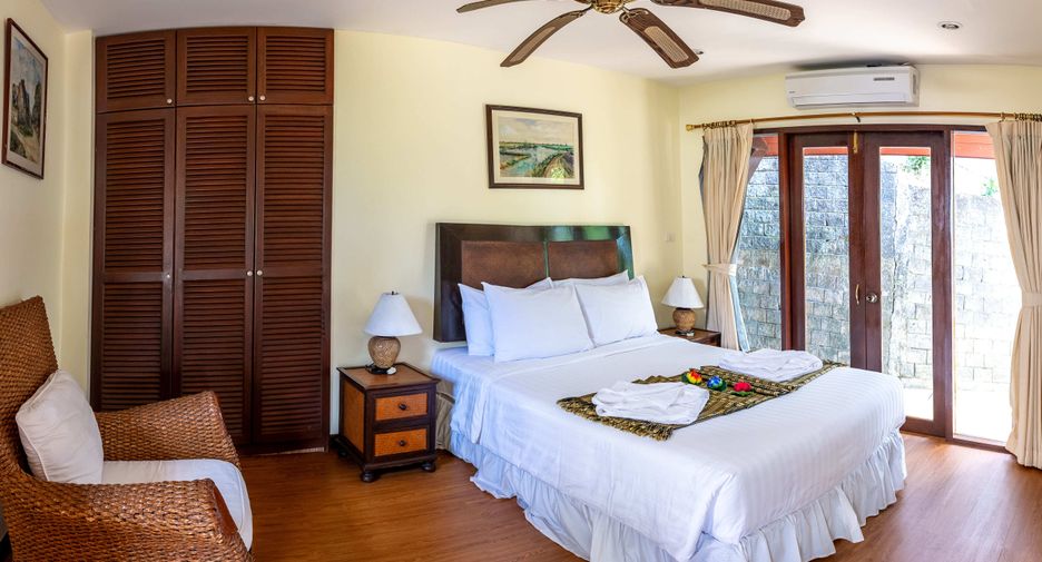 For sale and for rent 4 bedrooms villa in Kathu, Phuket