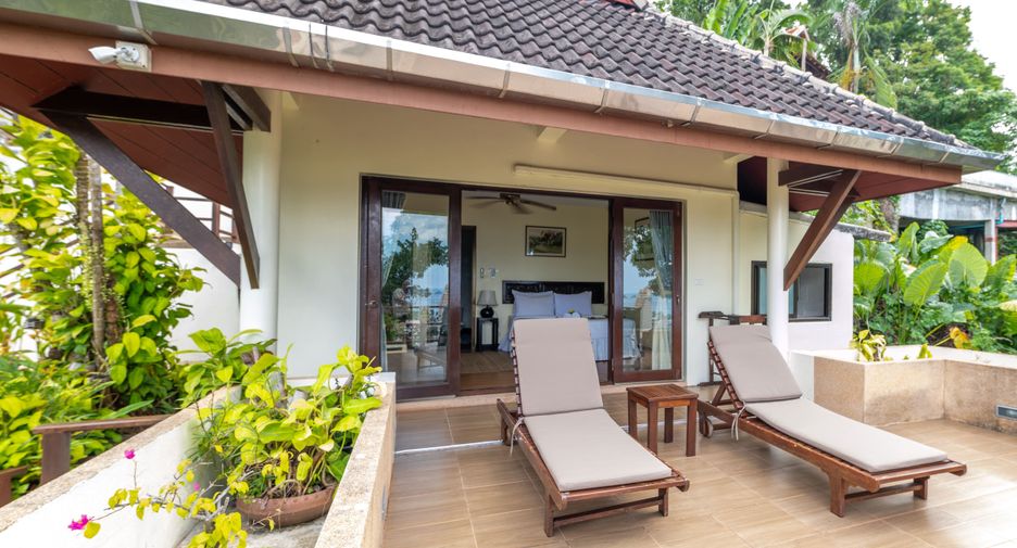 For sale and for rent 4 bedrooms villa in Kathu, Phuket
