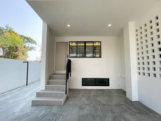 For sale 3 bedrooms townhouse in Mueang Chiang Mai, Chiang Mai
