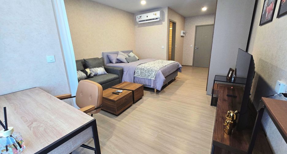 For rent studio condo in Khlong Toei, Bangkok