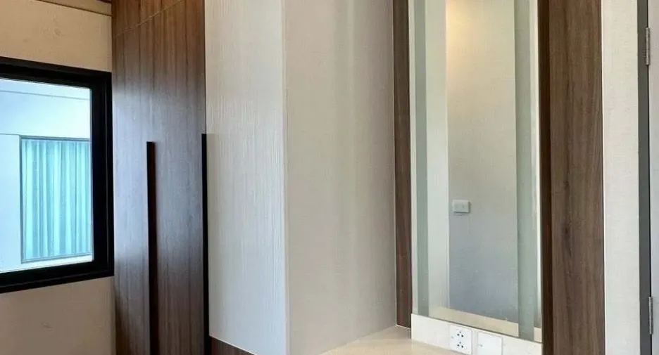 For rent 4 bedrooms house in Bang Phli, Samut Prakan