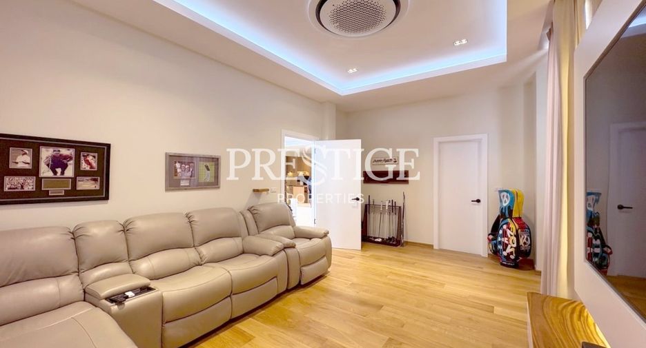 Haus zum Kauf mit 5 Zimmer in Bang Lamung, Chonburi