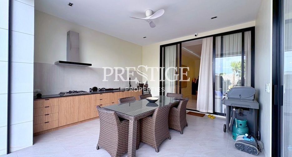 Haus zum Kauf mit 5 Zimmer in Bang Lamung, Chonburi