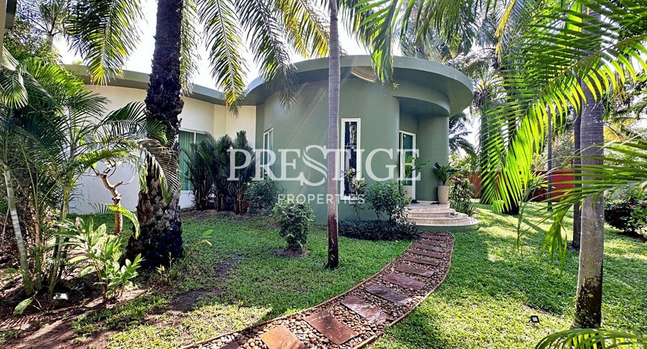 For rent 2 bedrooms house in Bang Lamung, Chonburi