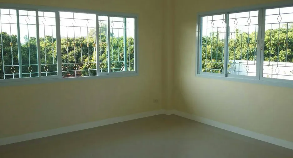 For sale 5 ベッドルーム house in San Pa Tong, Chiang Mai
