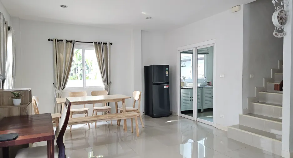 For rent 3 bedrooms house in Mueang Chiang Mai, Chiang Mai
