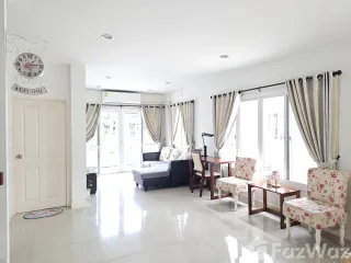 For rent 3 bedrooms house in Mueang Chiang Mai, Chiang Mai