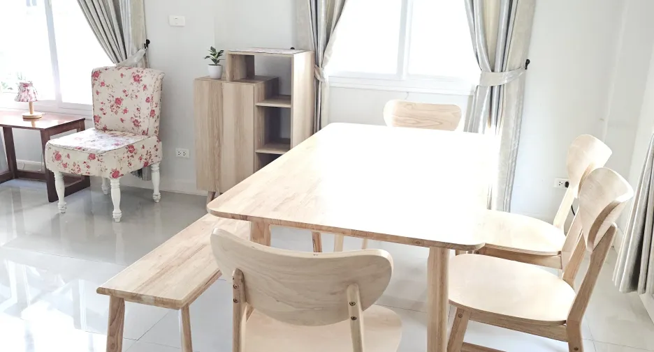 For rent 3 bedrooms house in Mueang Chiang Mai, Chiang Mai