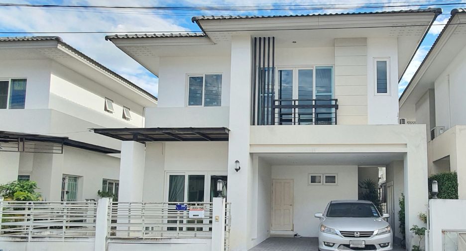 For rent 3 bedrooms house in Mueang Chiang Mai, Chiang Mai
