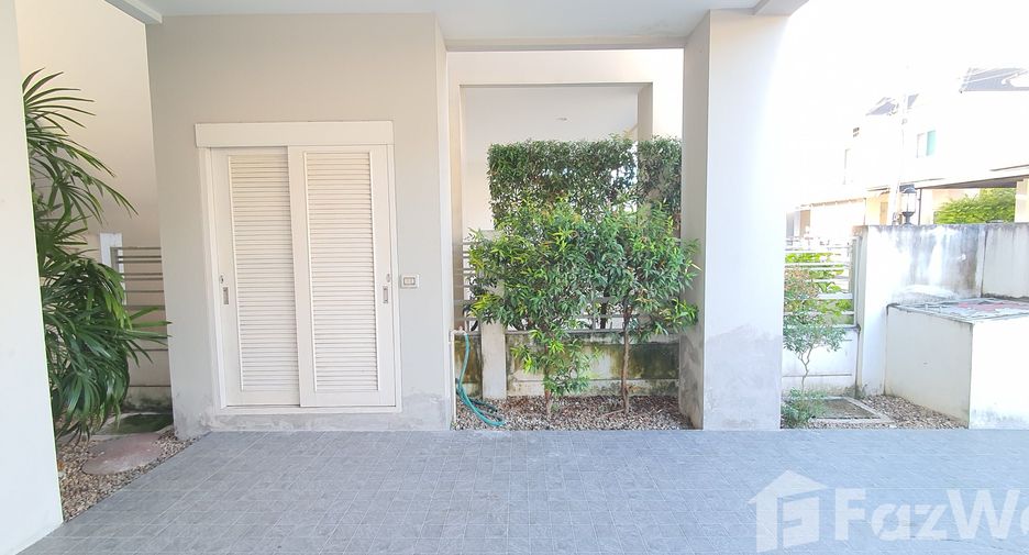 For rent 3 bedrooms house in Mueang Chiang Mai, Chiang Mai
