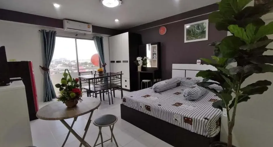 For sale studio condo in Don Mueang, Bangkok