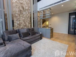 Casa en alquiler de 4 habitaciones en Lat Phrao, Bangkok