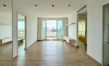 For rent 2 ベッドルーム condo in Thon Buri, Bangkok