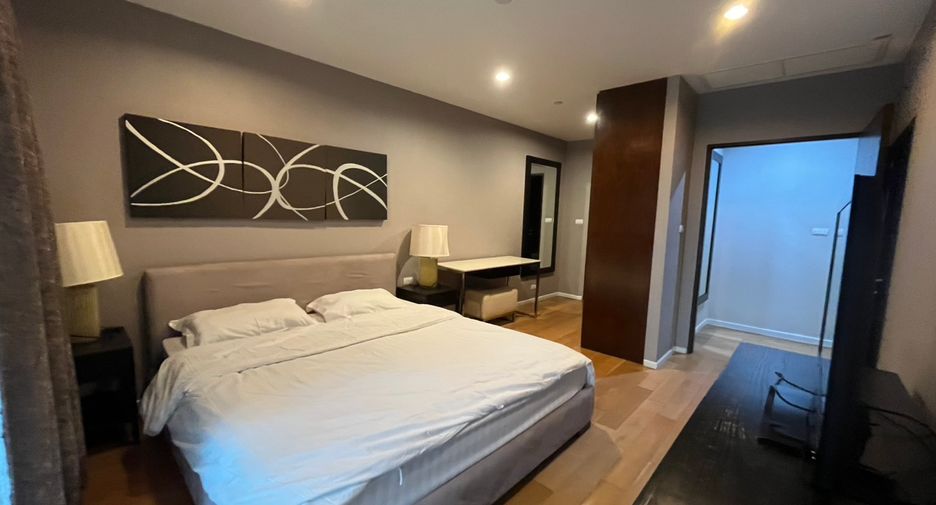 Condo en alquiler de 2 habitaciones en Sathon, Bangkok