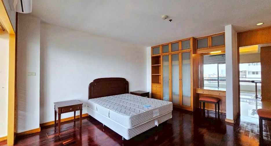 Condo en alquiler de 3 habitaciones en Sathon, Bangkok