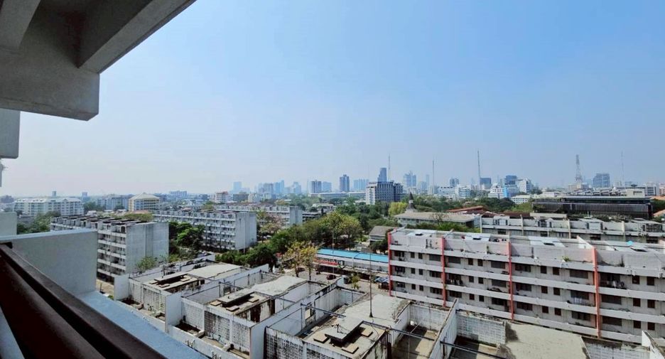 Condo en alquiler de 3 habitaciones en Sathon, Bangkok