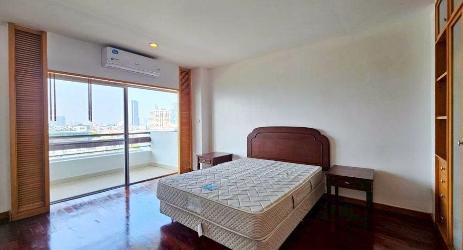 Condo en alquiler de 3 habitaciones en Sathon, Bangkok