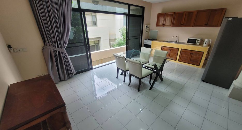 Reihenhaus zur Miete mit 3 Zimmer in Watthana, Bangkok