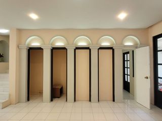 Reihenhaus zur Miete mit 3 Zimmer in Watthana, Bangkok