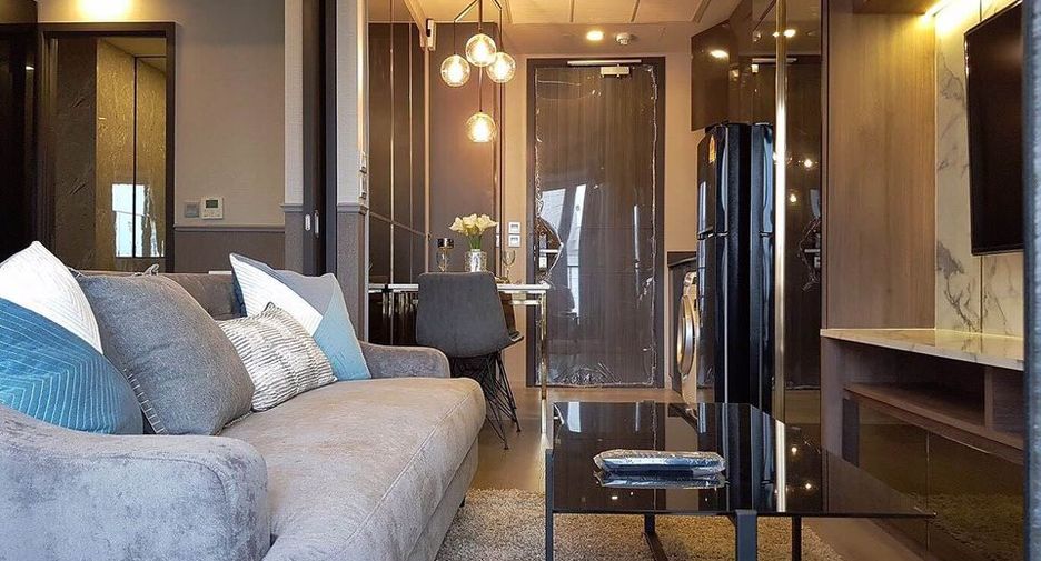 For rent 1 bed condo in Khlong Toei, Bangkok