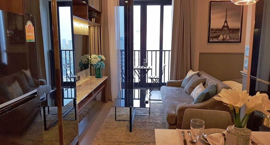 For rent 1 bed condo in Khlong Toei, Bangkok