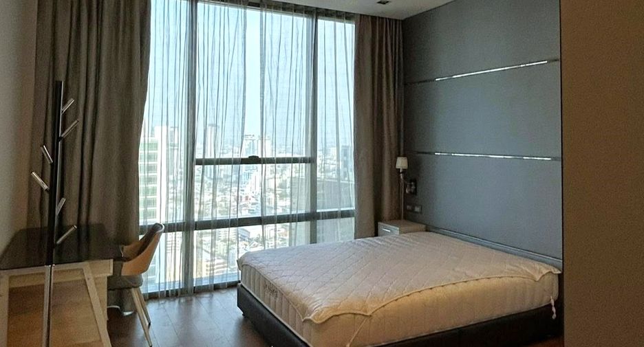 For rent 2 bedrooms condo in Sathon, Bangkok