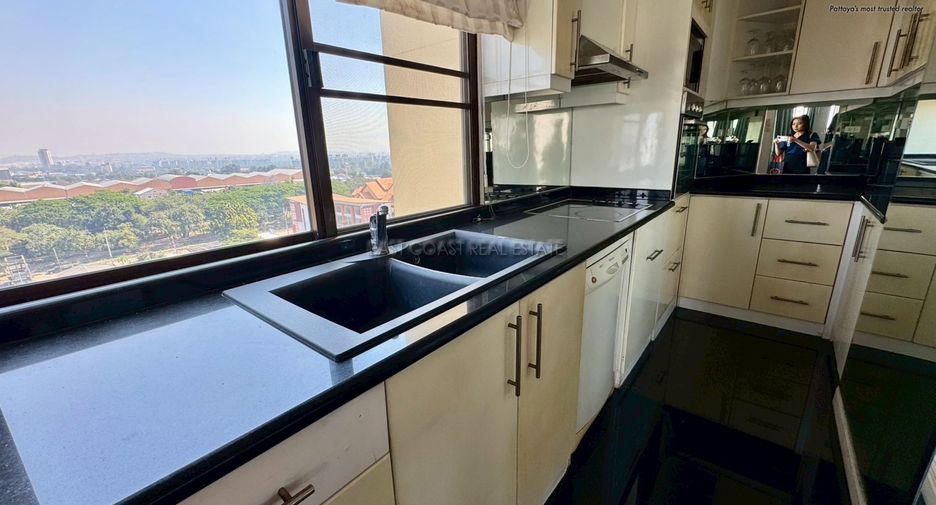 À vendre 2 chambres condo à Bang Lamung, Chonburi
