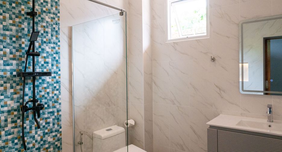 Haus zum Kauf und zur Miete mit 4 Zimmer in Mueang Phuket, Phuket