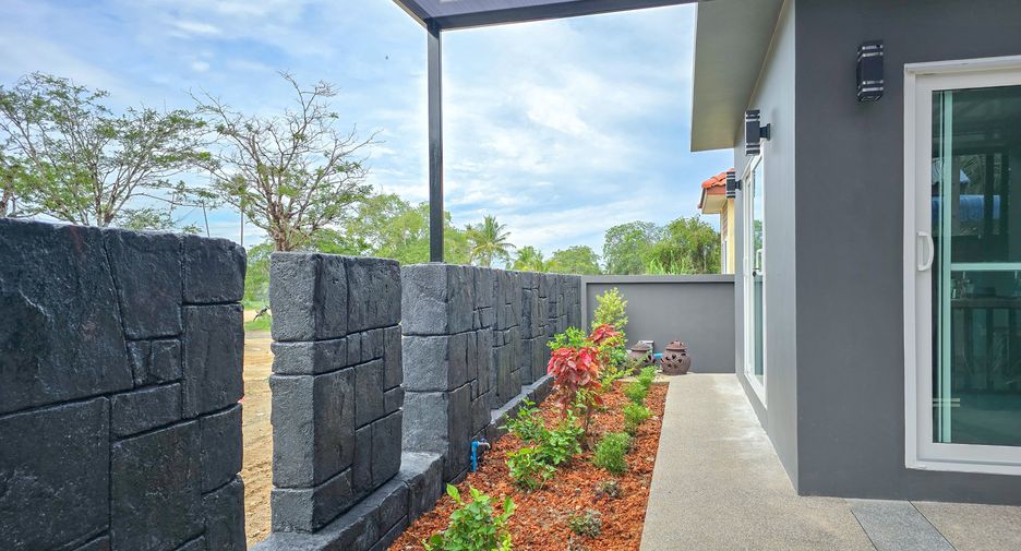 Haus zum Kauf und zur Miete mit 4 Zimmer in Mueang Phuket, Phuket