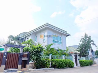 À louer 4 chambres maison à Bang Lamung, Chonburi