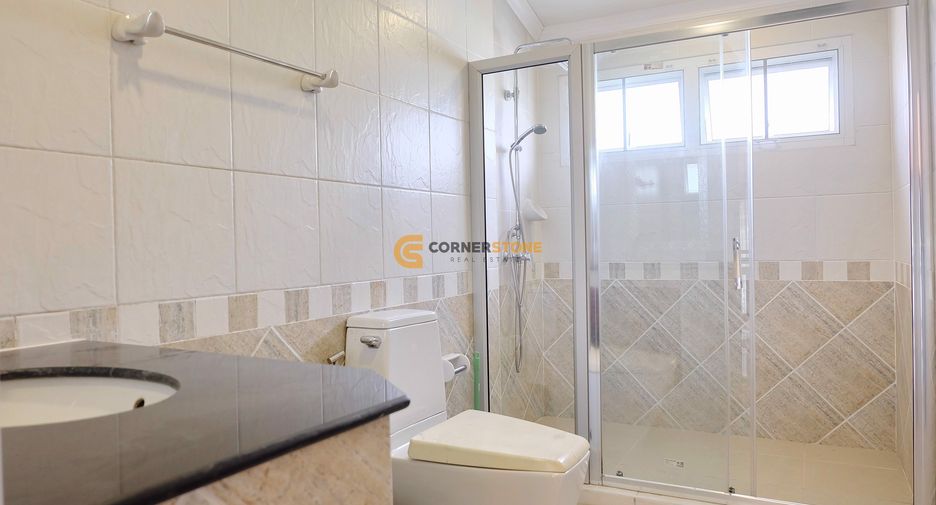 For rent 4 bedrooms house in Bang Lamung, Chonburi