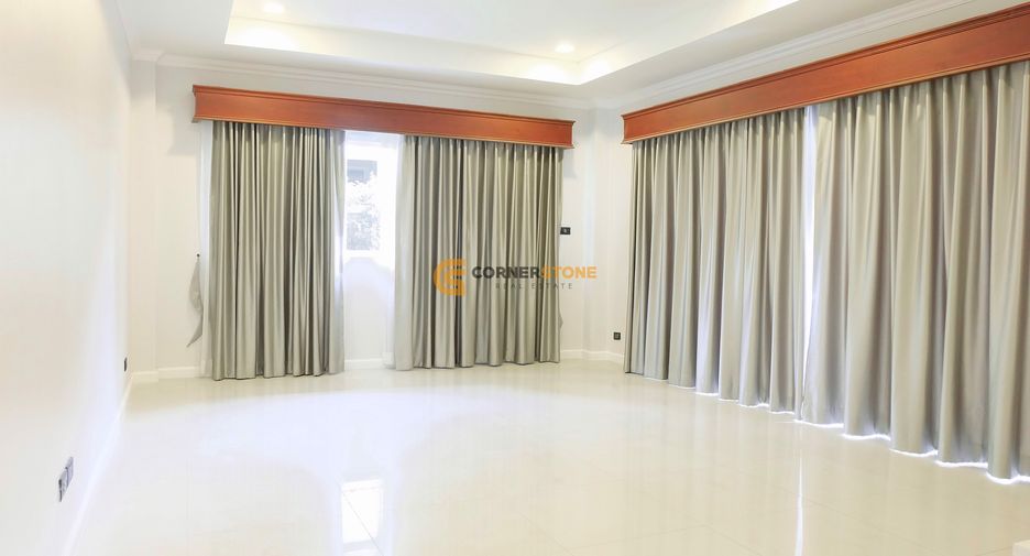 For rent 4 bedrooms house in Bang Lamung, Chonburi