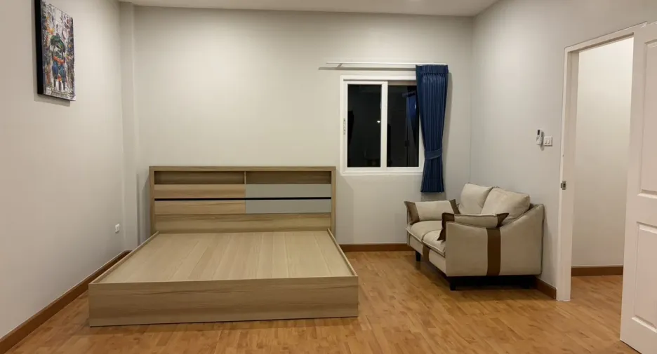 For sale 6 bedrooms house in Hang Dong, Chiang Mai