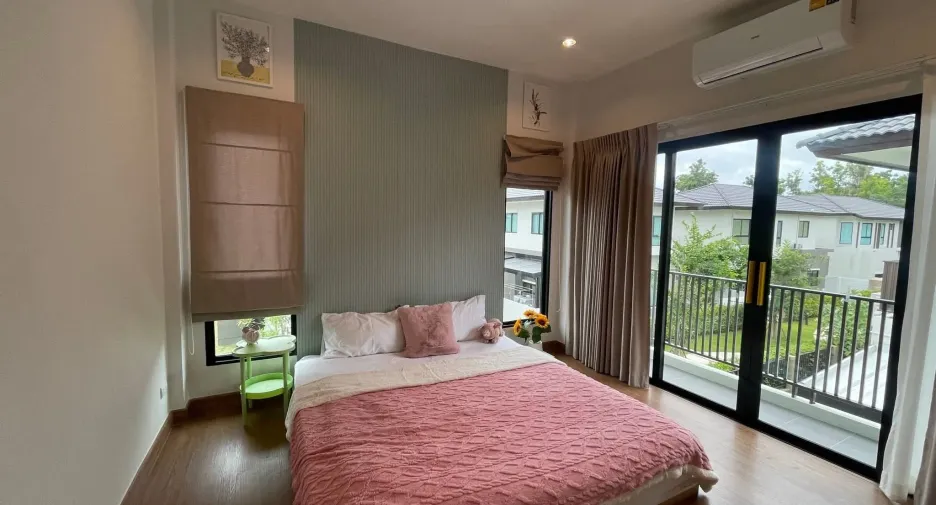 出租 3 卧室 独立屋 在 San Kamphaeng, Chiang Mai